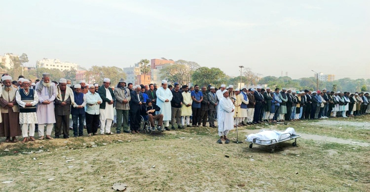 গাজীপুরে চিরনিদ্রায় শায়িত হলেন অভিনেতা আহমেদ রুবেল